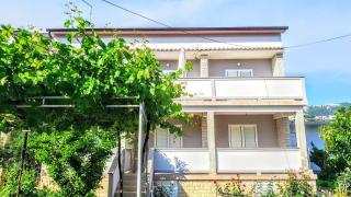 Große Wohnung in Palit mit Privatem Balkon - Palit - 3