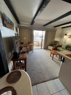 Casa De Emdeko Condo with Pool AC & Ocean Views - Kailua-Kona - 4