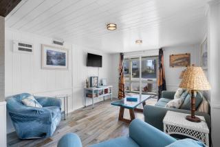 The Iron Seahorse Orlop Surf City Condo - Surf City - 6