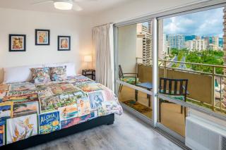 Ilima Suite at The Ilikai - Short Walk to Beach - Honolulu - 8