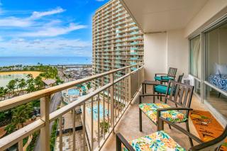 Ilima Suite at The Ilikai - Short Walk to Beach - Honolulu - 1