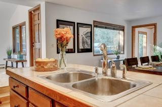 Evergreen Forest Retreat - 3