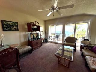 Kona Isle Oceanfront Condo - Kailua-Kona - 3