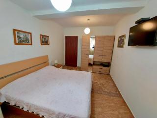 Villa 92 - Golem - 1