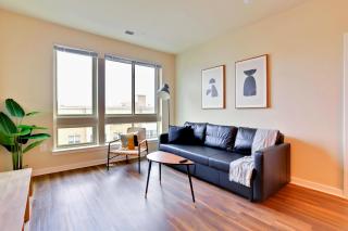 Well-Appointed Stay - Gym, Lounge & Modern Comfort - Alexandria - 2