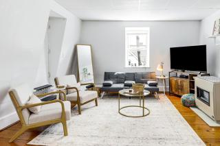 Explore Dtwn, Parks and Colleges Cozy Worcester Apt - Worcester - 7