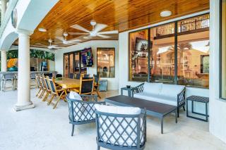 Fort Lauderdale Mansion with Private Pool & Hot Tub - Perfect for Families - Fort Lauderdale - 8