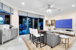 Fort Lauderdale Mansion with Private Pool & Hot Tub - Perfect for Families - Fort Lauderdale - 3