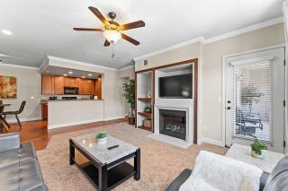 New Cozy 1BR Apt with Gym Sauna & Heated Pool Access - Reno - 8