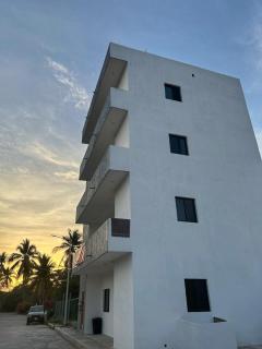 Neptuno Apartment, near the beach with pool - Barra de Navidad - 8