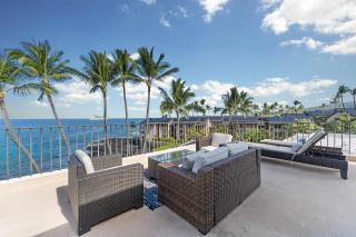 Royal Sea Cliff #418 - Pool Hot Tub & AC - Kailua-Kona - 0