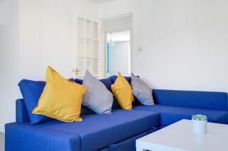 2 bed apartment in Enfield Lock - 8