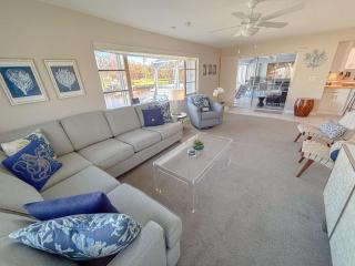 Waterfront home near beaches Multi month welcomed - inquire - Fort Myers - 7