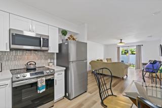 Near Ft Myers Beach Charming spacious 2BD - 7