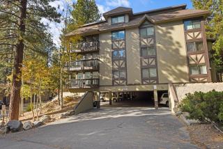 Escape to Incline Village Min to Beach and Skiing - Incline Village - 9