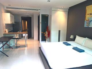 Emerald Terrace Condo 3-The Award Studio Garden Gem by PSR - Patong Beach - 9