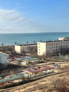 2х ком кв на 3 этаже вид со всех окон на море - Aktau - 1