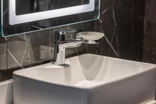 Cozy 2 Bedroom with a Private Pool - 3