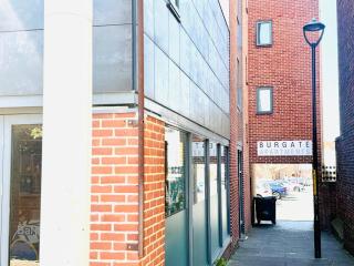 Luxury Flat in Canterbury City Center - 6