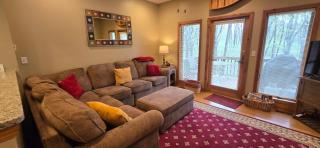 Our Heart's Desire- spacious 3 BR condo with hot tub in great location! - 8