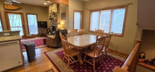 Our Heart's Desire- spacious 3 BR condo with hot tub in great location! - 3