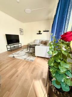 KB Apartment - - 3
