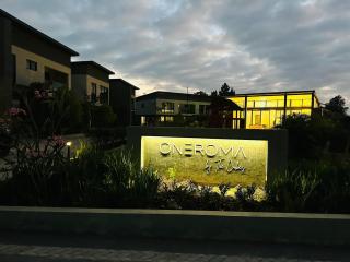 One Roma by the Cubes - Lusaka - 0