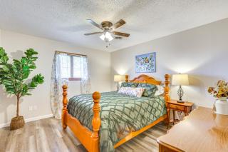 Countryside Escape 14 Mi to Milford and Geary Lakes! - 2