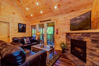 Grin Inn Bear It, free tickets, no catch! - Sevierville - 4