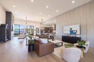 HoZho Estate on Harmony - Scottsdale - 5