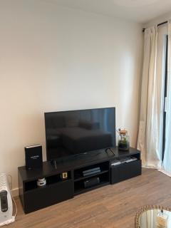Central modern flat 2 minute walk to station - Londra - 3