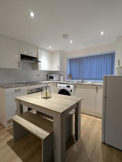 Newly Furnished Guest House Near City Centre - 7
