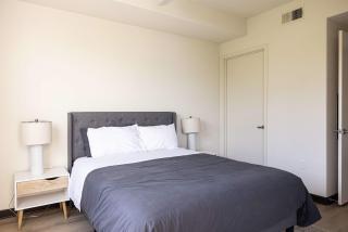 Contemporary West Hollywood 2BR 2BA Condo with Panoramic Views - Los Angeles - 5