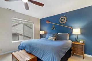 Family Fun Getaway - 3 Story Condo - Zephyr Cove - 2