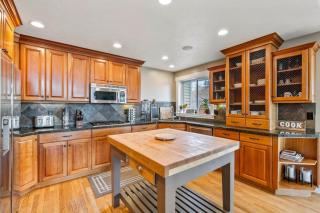 Eagle Mountain Villa - 6