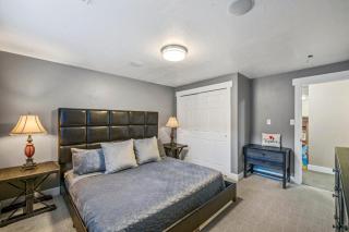 Eagle Mountain Villa - 3