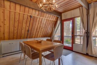 Heavenly Hollow - 30plus Day Vacation Rental - South Lake Tahoe - 2