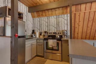 Heavenly Hollow - 30plus Day Vacation Rental - South Lake Tahoe - 1