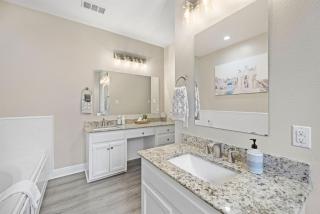 3 Kings, Hot Tub, Pool & Game Room - Ponchatoula - 4