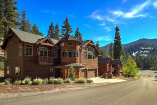 Heavenly Mountain Chalet - Skiing Pets Hot tub - Stateline - 0