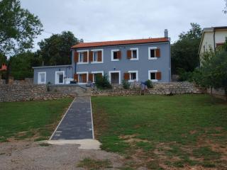 Javor studioaparman - Kostrena - 0