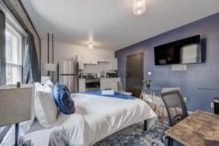 Stunning Studio McKinley Beach - BradySt Lower East - Milwaukee - 3