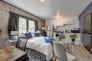 Stunning Studio McKinley Beach - BradySt Lower East - Milwaukee - 7