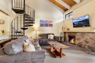 Lakeland Sandy Beach Retreat - Private Escape - South Lake Tahoe - 6