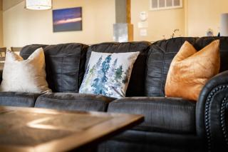 Lakeland Sandy Beach Retreat - Private Escape - South Lake Tahoe - 4