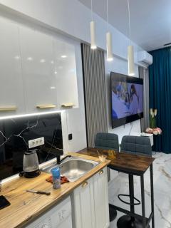 Crystal Luxe Studio - Iaşi - 0