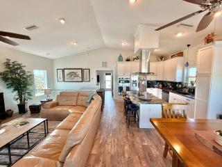 The Salty Pelican Flagler Beach - 1