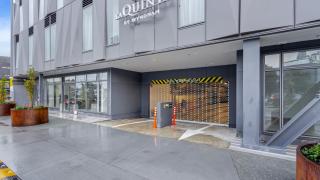 QV Stays Modern City Apartment - 1