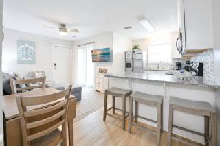 Pool, Tennis, Salt & Sand, Walk to Beach ,2 Bed ,Seagrove - 5