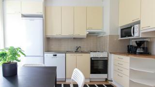 Central and Spacious Apartment for 8 - Riihimäki - 3